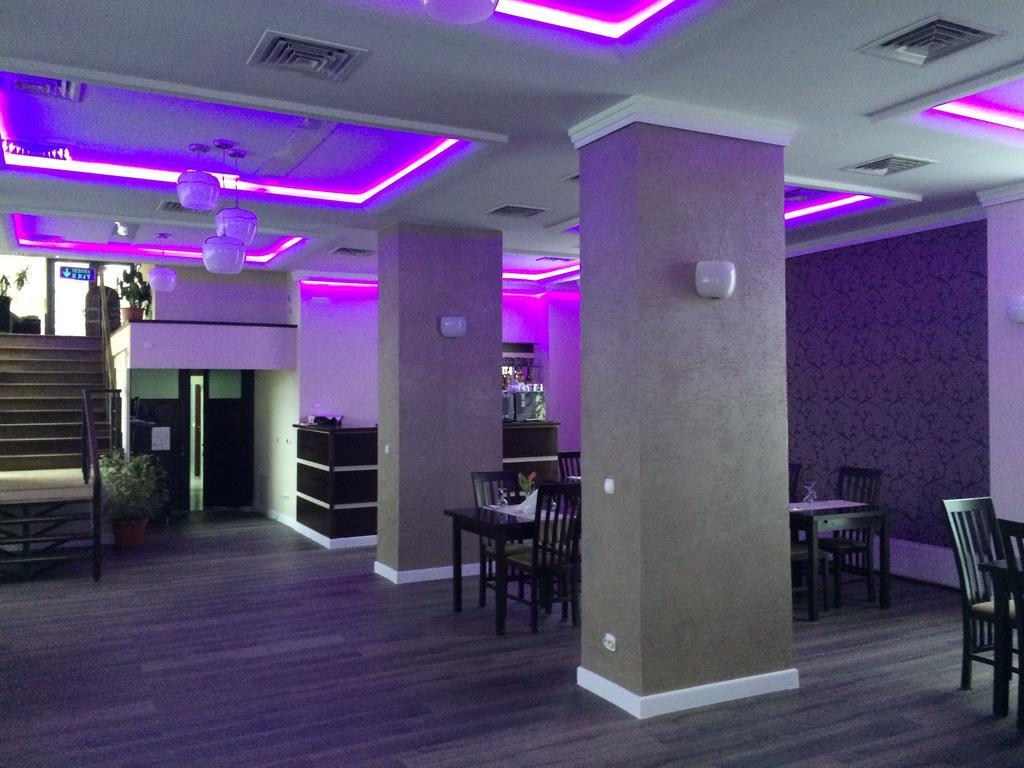 Pensiunea Novis Iasi Exterior photo