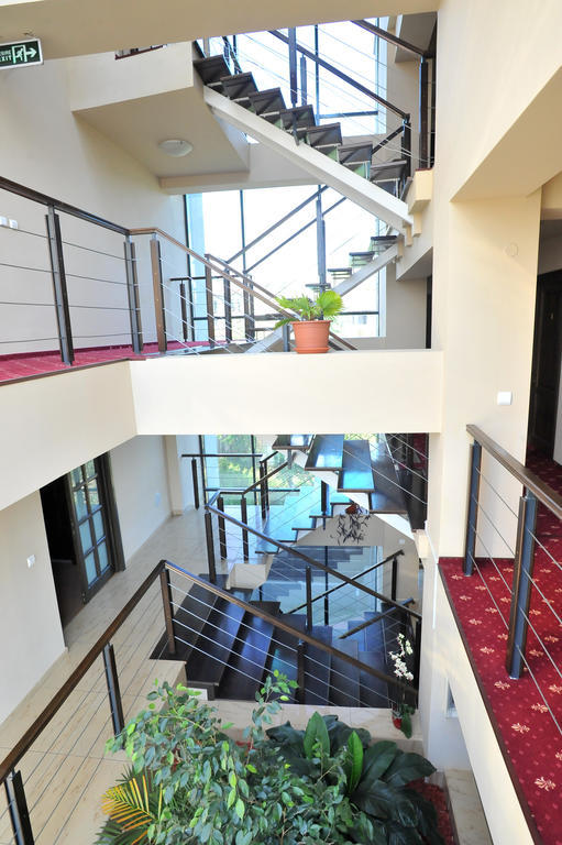 Pensiunea Novis Iasi Exterior photo